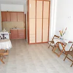 Chrysolithos Kerami Lägenhet *