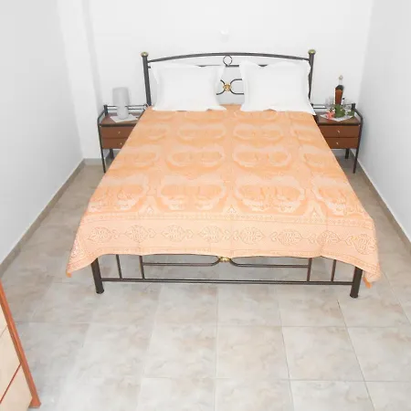 Chrysolithos Kerami شقة