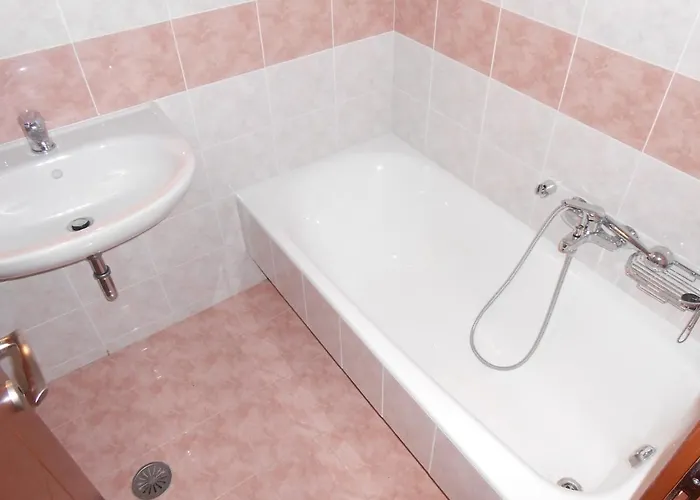 Chrysolithos Kerami Apartman Halkío